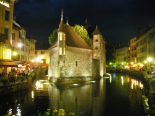 Annecy par nuit